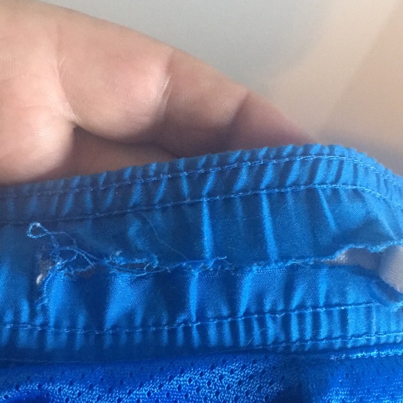 NIKE SWIM/BOARD SHORTS SIZE S TIE WAISTBAND EMBROIDERED LOGOS - Picture 6 of 7